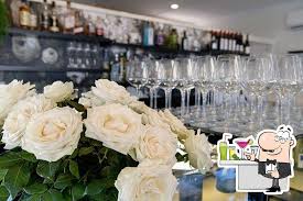 Water street kitchen & bar. Water Street Kitchen In Walkervale Australian Restaurant Menu And Reviews