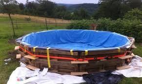 Make A Beautiful Swimming Pool With 10 Old Pallets And 80 Pool Selber Bauen Pool Selber Bauen Gunstig Paletten Pool