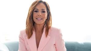 Rocío Carrasco de los más feliz, sin relación con los hijos y la fecha de su boda: 25