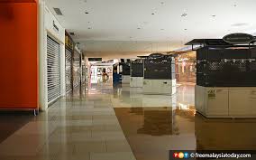 Malaysia on tuesday said it would extend lockdown restrictions across most of only the eastern state of sarawak will not see a full lockdown, though some restrictions are in place. Full Lockdown Will See More Business Closures Job Losses Warn Bosses Free Malaysia Today Fmt