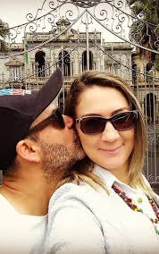 Comentário em tom de brincadeira em rede social acaba em casamento entre  mineira e gaúcho