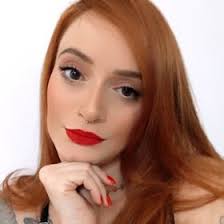 Michelle Esteves (chelleesteves)