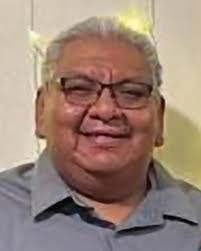 Lori Manuel's Instagram, Twitter & Facebook