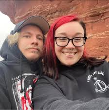 Missing free legendaries in Borderlands ps5 pack?