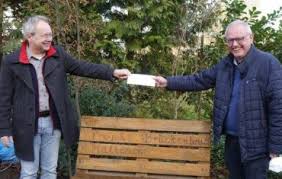 Christian metal, which is also known as white metal or heavenly metal, is heavy metal music with a christian message. 200 Fur Celle Archive Schwarzes Kreuz Christliche Straffalligenhilfe E V