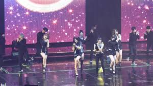 A 很同意 b 睡觉吧 c 可以实现 d 那是不可能的 (v). ì—¬ìžì¹œêµ¬ Gfriend ê¸°ì ì„ ë„˜ì–´ Luv ì§ìº  Youtube