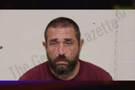 Aja Ellis: https://thegeorgiagazette.com/peach/aja-ellis/