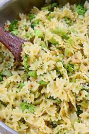 30 Min Broccoli Pasta Naive Cook Cooks Recipe Broccoli Pasta Recipes Cooking Recipes