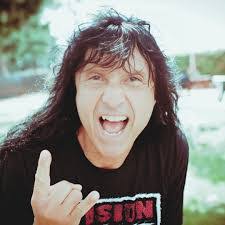 Ronnie Guinn's Instagram, Twitter & Facebook