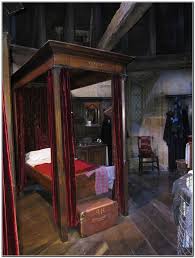 harry potter furnature four poster bed harry potter beds home furniture design poster bed four poster bed four poster