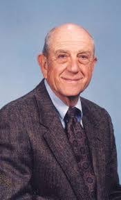 Betty Bolander's Instagram, Twitter & Facebook