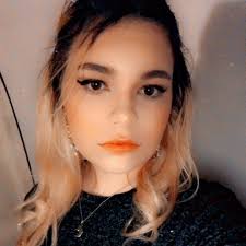 Scarlett Pearson's Instagram, Twitter & Facebook