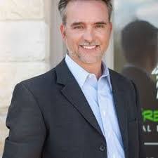 Craig Hollinger's Instagram, Twitter & Facebook