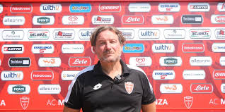 Michele di gregorio resmi kembali berseragam ac monza untuk musim 2021/22. Zmyawvq83vly4m