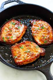 Honey Garlic Pork Chops Cooked In 15 Mins Rasa Malaysia Honey Garlic Pork Chops Boneless Pork Chop Recipes Boneless Pork Chops