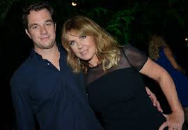 Os noivos receberão seus convidados na mansão da socialite lilibeth monteiro de carvalho, em santa teresa. Franklin Toscano Embaixador Do Rio Lilibeth Monteiro De Carvalho E Flora Gil Sao Anfitrias Da Festa De Aniversario Do Jornalista Jorge Bastos Moreno