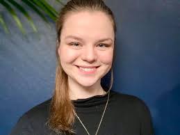 Rachel Knopp's Instagram, Twitter & Facebook