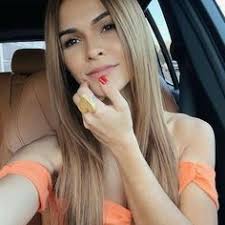 La que está detrás de lunay es miranda krans su novia. 30 Ideas De Miranda Y Yo Fotos Videos Cantantes Fotos