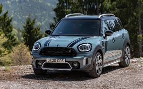 The 2021 mini countryman is available in four models, each with a different powertrain: 2021 Mini Countryman Revealed With All4 Hybrid And Jcw Options Slashgear
