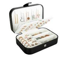 Hatori Travel Jewelry Box, PU Leather Small Jewelry Organizer for Women Girls, Portable Mini Travel Case Display Storage Holder Boxes for Stud ...