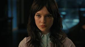 Ella Purnell and Sophie Thatcher are killing it right now! : r/Yellowjackets