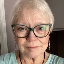 Sharon Murch's Instagram, Twitter & Facebook