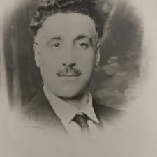 How to connect with relatives in Ischia, Italy?