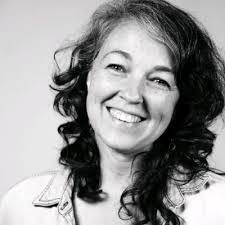 Melissa Eiler's Instagram, Twitter & Facebook