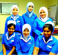 Apollomed provides care to its members through both contracted physicians and a network of ancillary support services (e.g., urgent care, surgery centers, imaging. Apollo Medical Centre Taiping Home Facebook