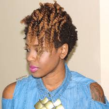 The final touch to this unusual hairdo would be the golden beads, which will make it extra shiny and attractive. Refresh Old Twist Out On Short Natural Hair