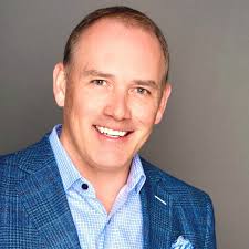 Marcus Bragg's Instagram, Twitter & Facebook