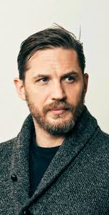 Tom Hardy In 2020 Tom Hardy Haircut Tom Hardy Hair Tom Hardy Beard