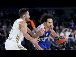 Anadolu efes spor kulübü, i̇stanbul'da anadolu grubu'na bağlı efes pilsen bira markasının sponsorluğunda 1976 yılında kadıköy spor'un devralınmasıyla kurulmuş spor kulübü. Real Madrid Vs Anadolu Efes 1 Yari Full Izle Euroleague 32 Hafta Youtube