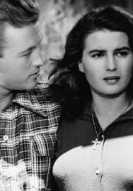 Laura Cortese biografia