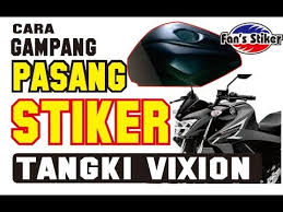 Cara memasang dudukan plat no variasi di yamaha vixion r. Cara Memasang Stiker Lebar 45 Cm Tangki Motor Yamaha Vixion Hitam Dof Youtube