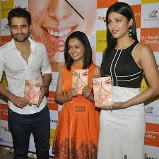 Get more info like birth place, age, birth sign, biography, family, relation & latest news etc. Celebrities Photos Hot News Jackky Shruti At A Book Launch