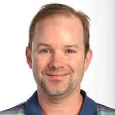 Steve Borelli's Instagram, Twitter & Facebook