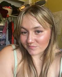 alexa play “looks that kill” by mötley crüe