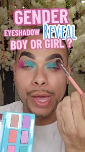 Gender Reveal Eyeshadow 👀 @Artist Couture #genderreveal  #genderrevealmakeup #eyeshadow #eyeshadowtutorial #hoodedeyesmakeup #makeup  #beauty #fypシ #makeupfyp
