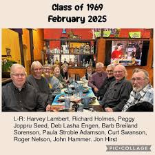 Especially for Pat Ness Coulette. Hopefully she's in the group She ALWAYS  LAUGHED at this photo I honestly was trying to get my bedhead. I went  through photos 3 times this morning