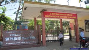 1200 chỉ tiêu, trong đó có 300 chỉ tiêu sư phạm kỹ thuật. TrÆ°á»ng Ä'áº¡i Há»c SÆ° Pháº¡m Ká»¹ Thuáº­t Vinh Wikipedia Tiáº¿ng Viá»‡t