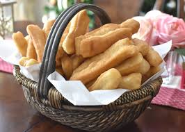 Patongo Get The Recipe For These Delicious Chinese Breadsticks Recipe Breadsticks Delicious Chinese Doughnut