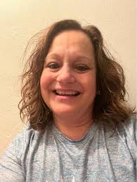 Was there a double decker bus with restaurant seating near Lindale Mall in  Cedar Rapids?