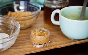 Another popular ingredient that has the green light from both frieling and fu is raw honey. 57 Diy Lip Scrub Without Honey For Lip Exfoliation Bright Stuffs