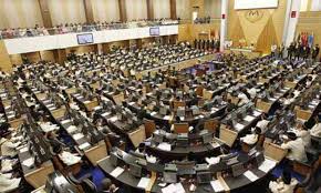 Dalam perlembagaan persekutuan perkara 152, dengan jelas memperuntukkan bahasa melayu sebagai bahasa kebangsaan dan perlaksanaannya memastikan bahasa melayu selepas 10 tahun dari tarikh kemerdekaan akan mengambil alih tempat bahasa. Dewan Rakyat Meluluskan Rang Undang Undang Bahasa Kebangsaan 1967 Pekhabar