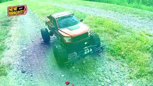 This new bright rc chevy silverado pickup truck is awesome! New Bright R C 1 8 Radio Control Ford F 150 Svt Raptor Youtube