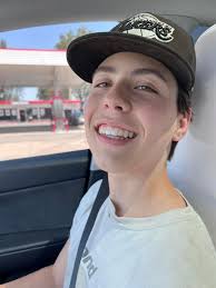 𝕵𝖔𝖊𝖑 𝕿𝖍𝖔𝖒𝖆𝖘 𝕱𝖊𝖑𝖉𝖒𝖆𝖓