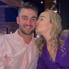 Lexi Chapman's Instagram, Twitter & Facebook