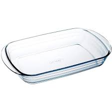 Casseroles are often made with a binder―usually a thickened sauce or condensed soup―to hold the ingredients together. Best Casserole Dish In 2020
