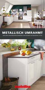 Nischenverkleidung Im Metall Look Von Nobilia Offene Wohnkuche Nobilia Kuchen Kuchen Ideen